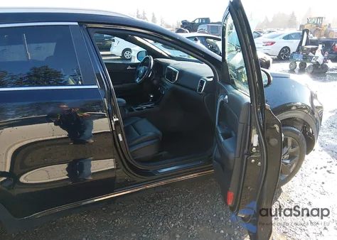 2020 Kia Sportage S z USA, uszkodzony, nr VIN KNDP6CAC0L7666410